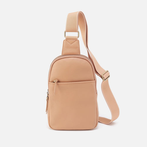 Cass Sling In Pebbled Leather – Porcini