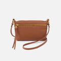 Run About Crossbody In Pebbled Leather – Warm Honey
