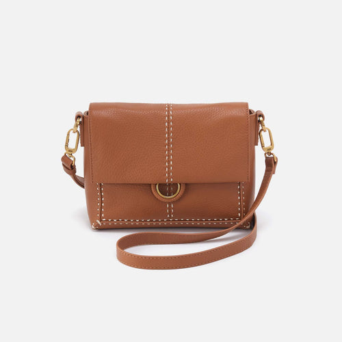 Austin Flap Crossbody in Pebbled Leather – Warm Honey