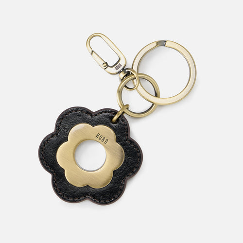 Daisy Keychain In Polished Leather – Black