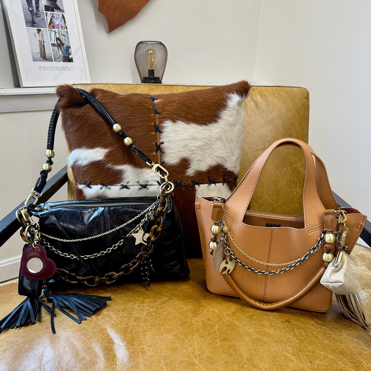 Ring Tassel Swag in Pebbled Leather – Black - HOBO