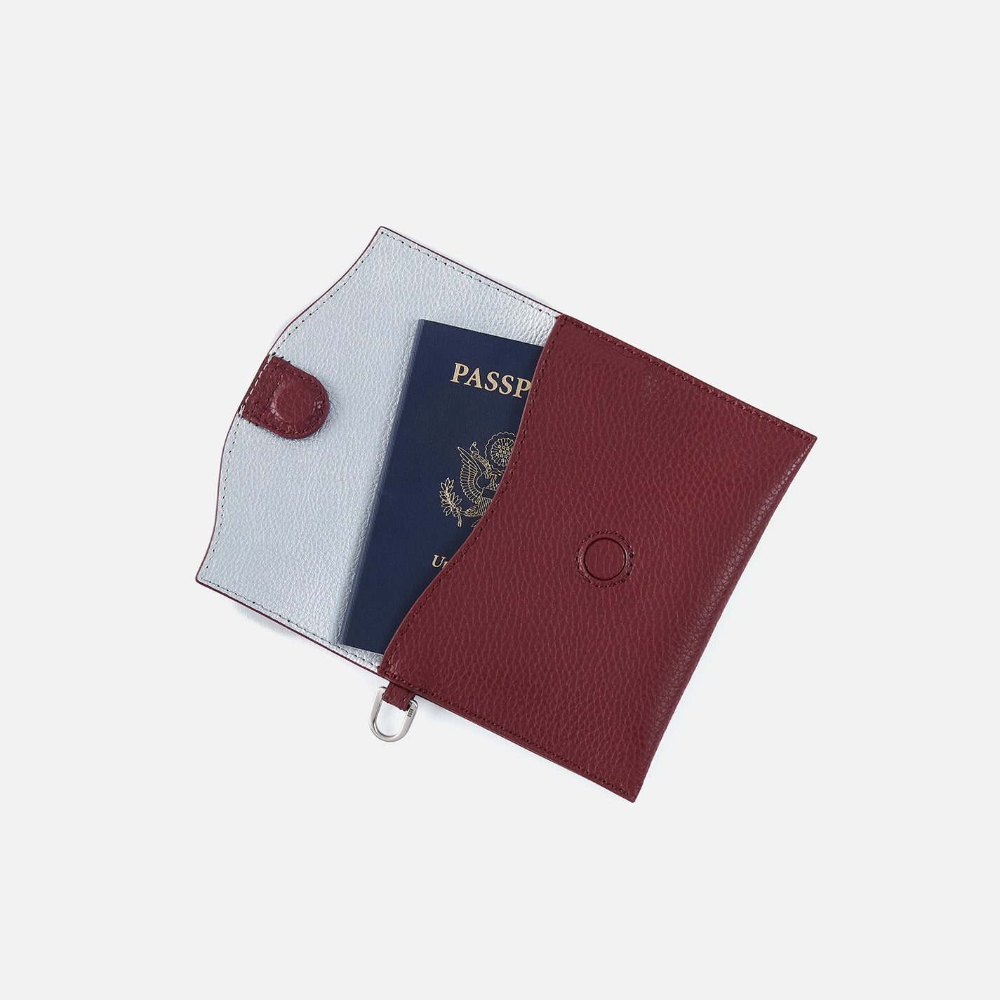 Vida Passport In Micro Pebbled Leather – Port - HOBO
