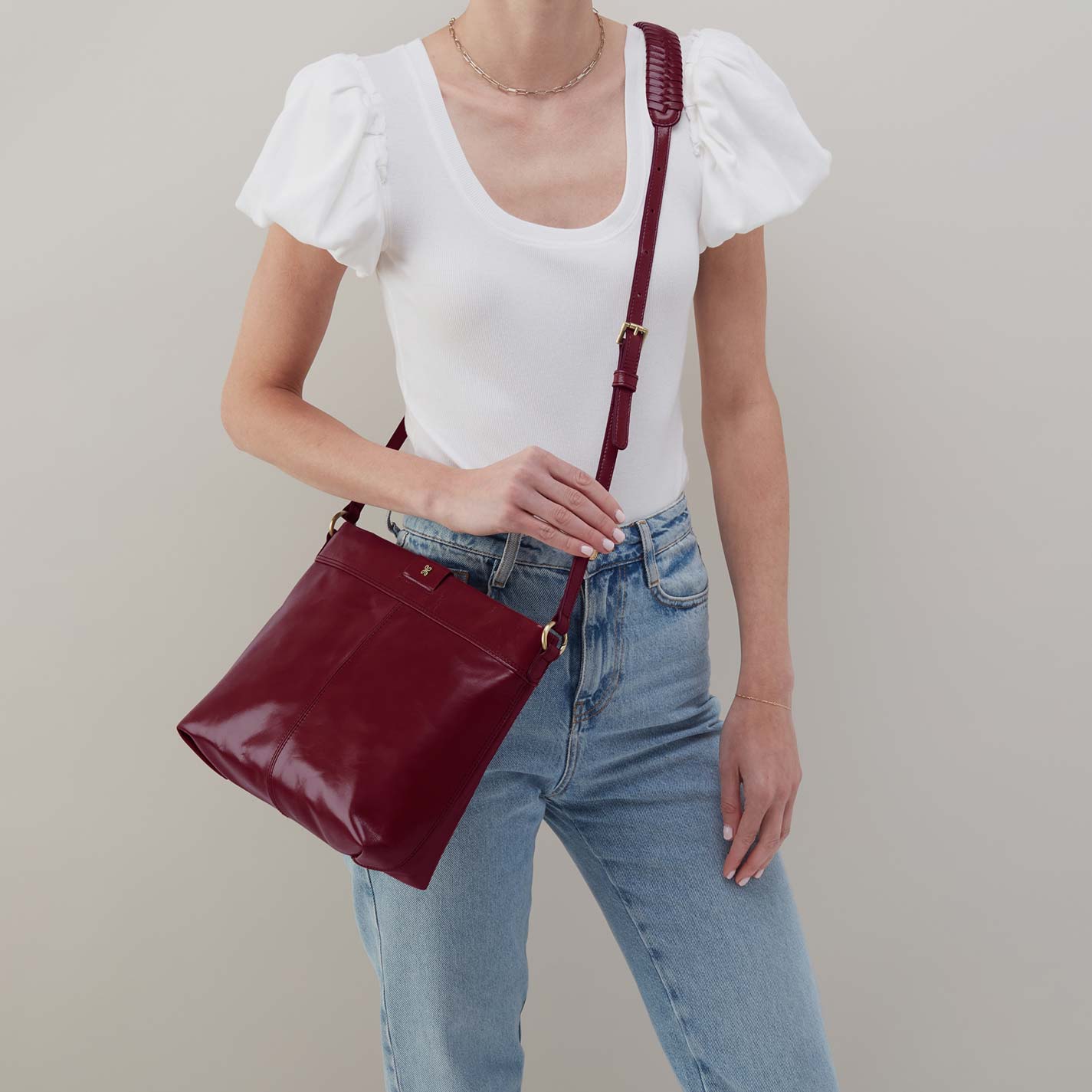 Romy Medium Crossbody in Polished Leather – Saddleberry - HOBO