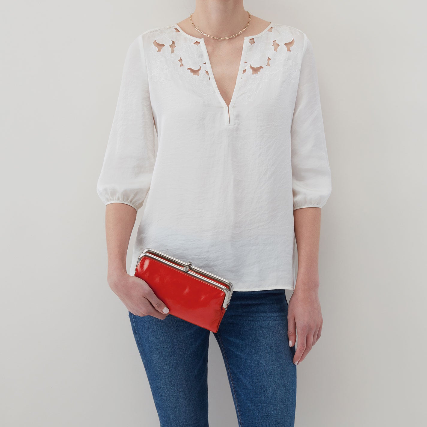 Lauren Clutch-Wallet In Polished Leather – Grenadine - HOBO