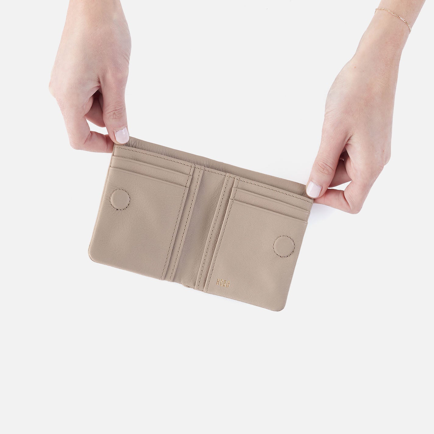 Lumen Mini Wallet in Pebbled Leather – Taupe - HOBO