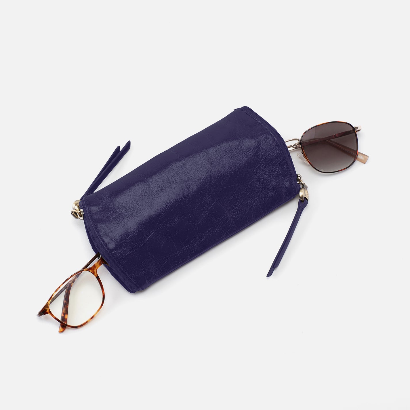 Spark Double Eyeglass Case in Polished Leather – Winter Violet - HOBO