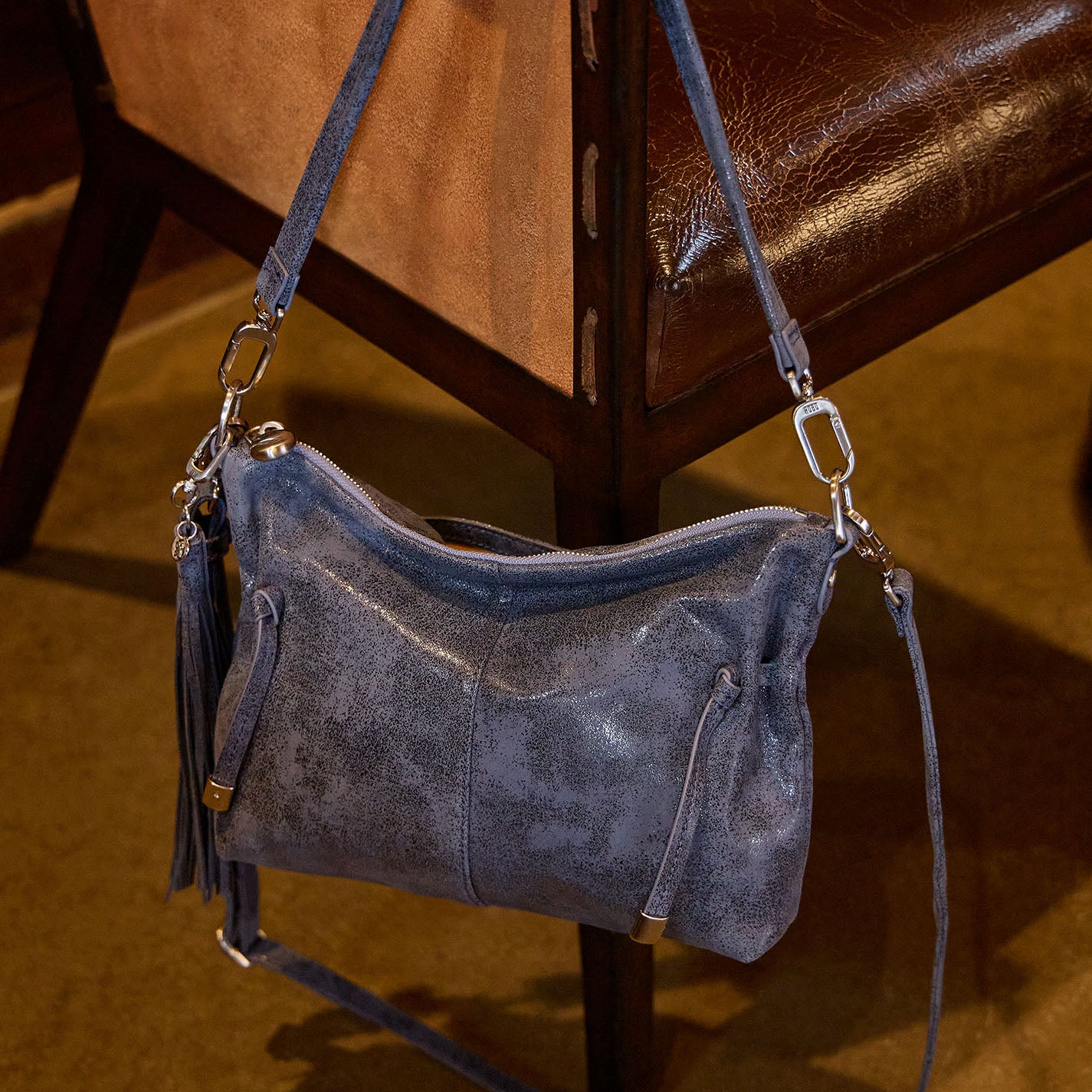 Kori Crossbody in Buffed Leather – Indigo Sky - HOBO