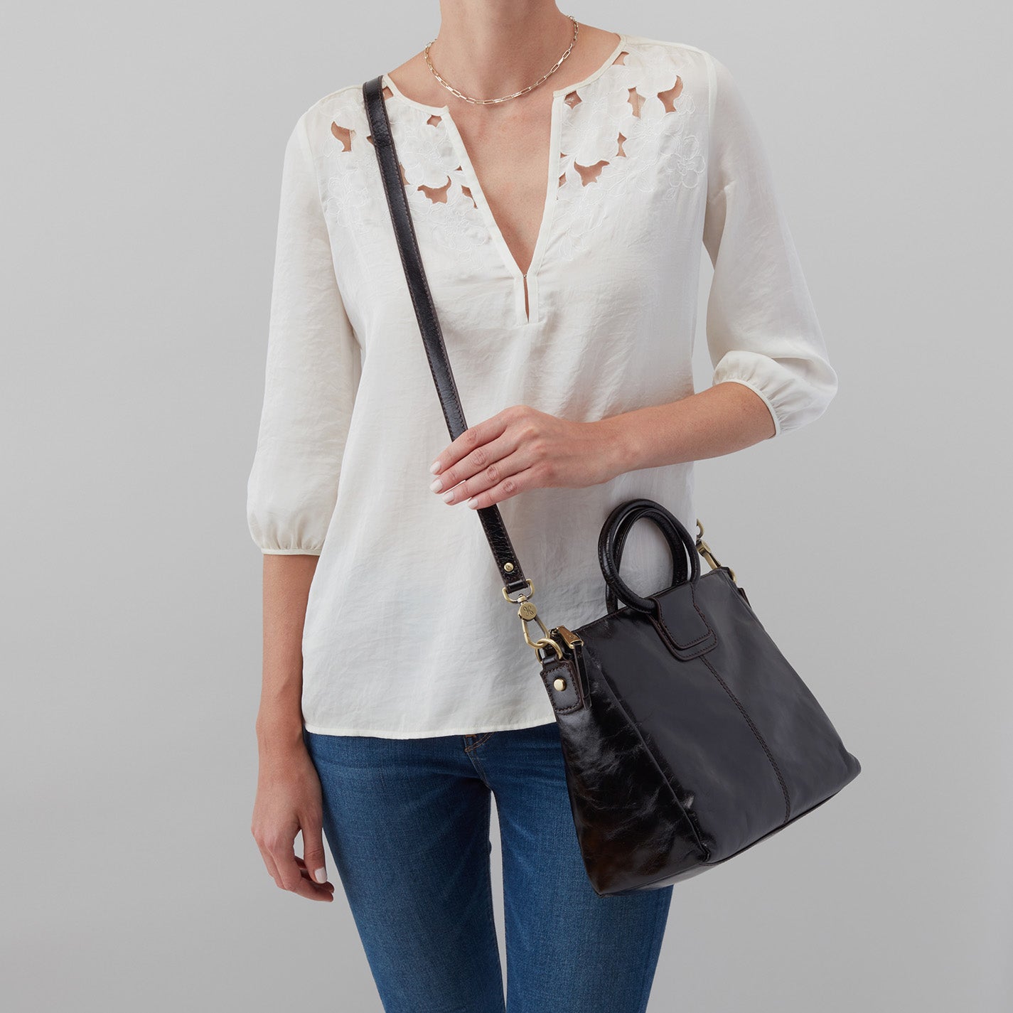 Sheila Medium Satchel in Polished Leather – Black - HOBO