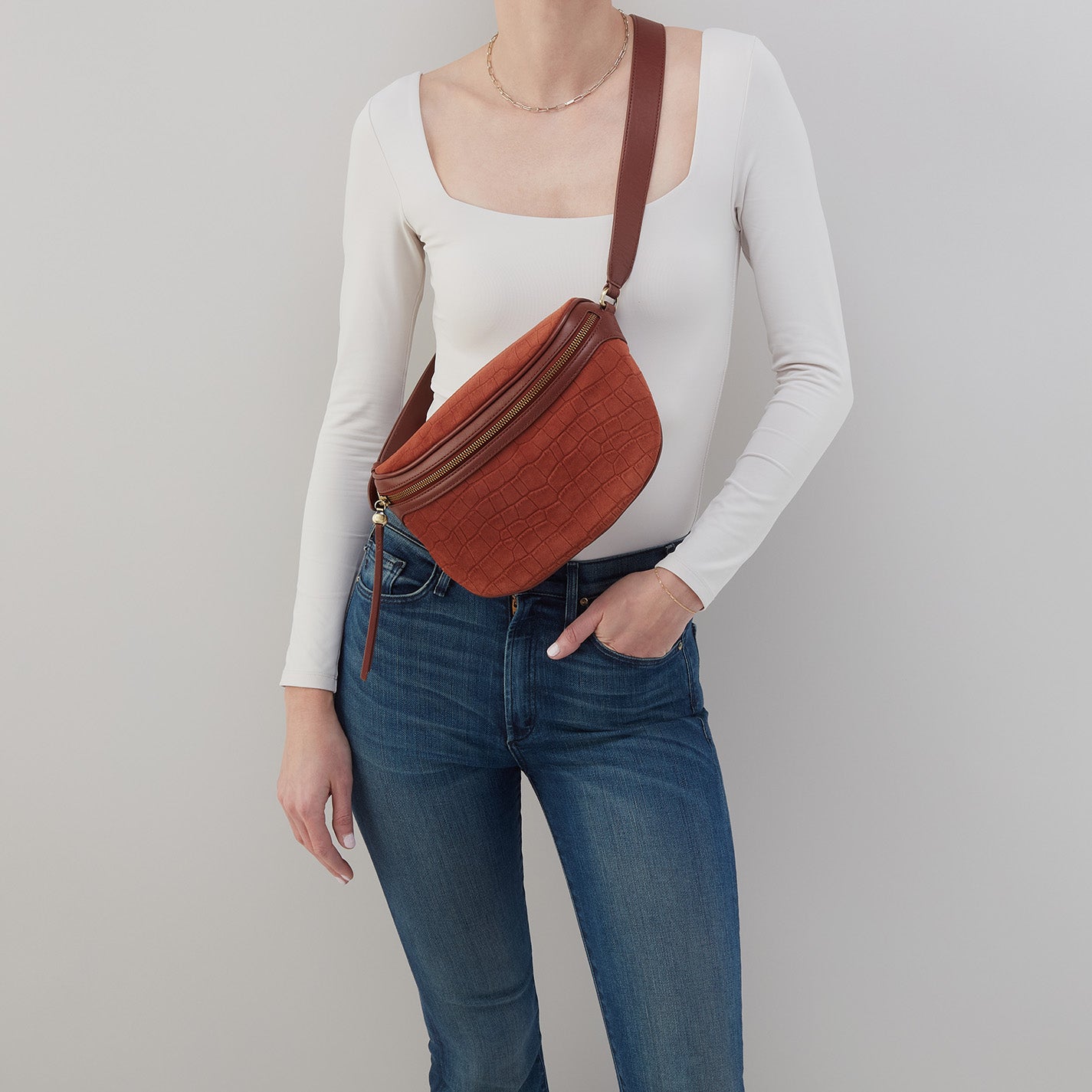Juno Belt Bag In Suede – Sequoia Croc Emboss - HOBO