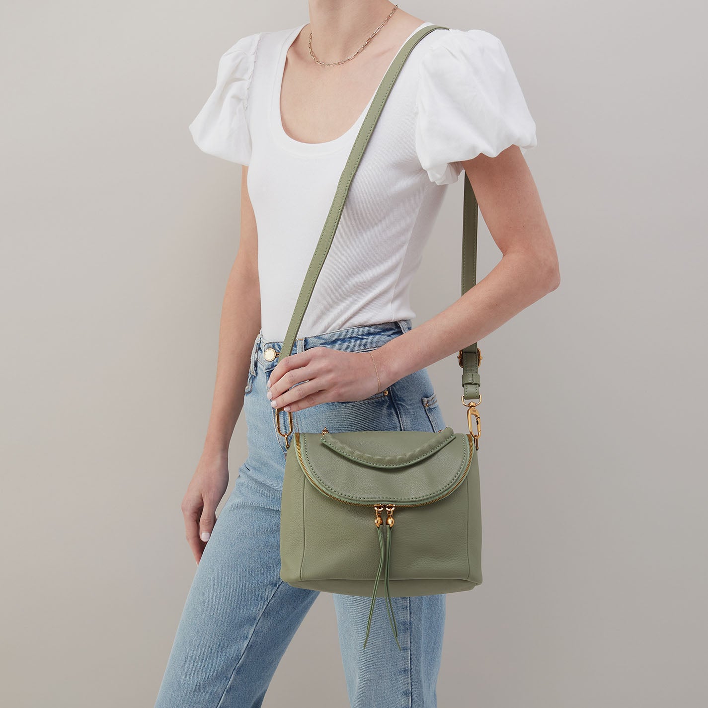 Fern Top Handle Satchel In Pebbled Leather – Watercress - HOBO