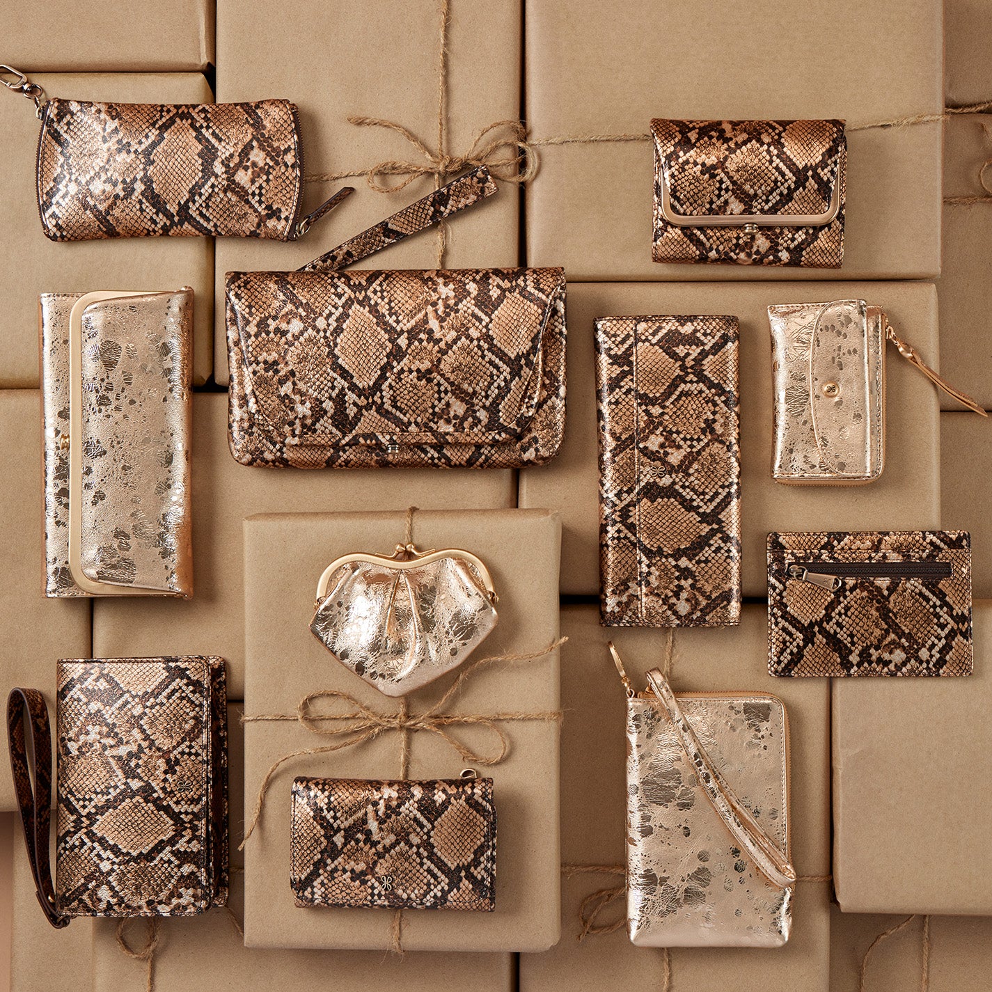 Jill Trifold Wallet in Printed Leather – Golden Snake - HOBO
