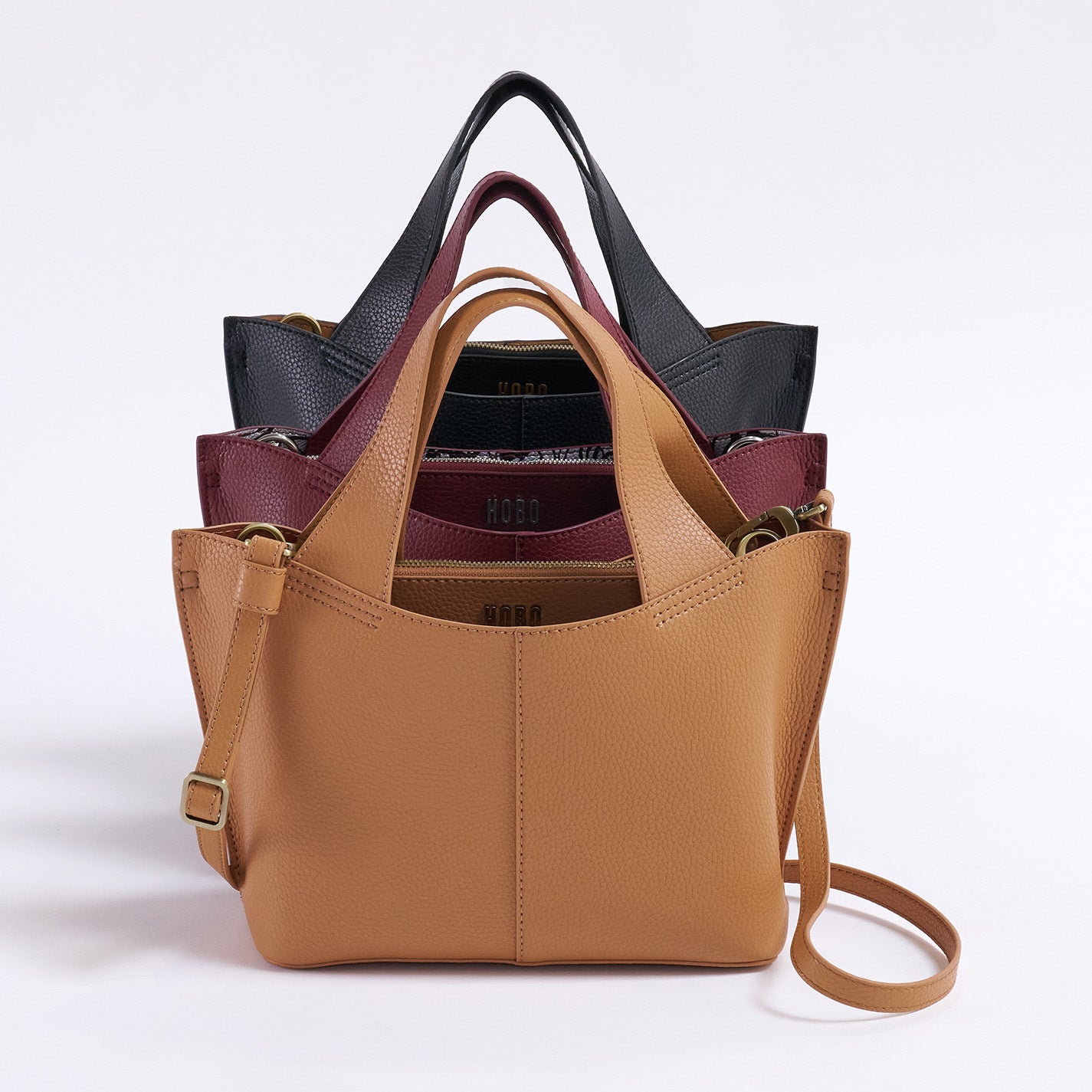 Vida Small Tote in Micro Pebbled Leather – Black - HOBO