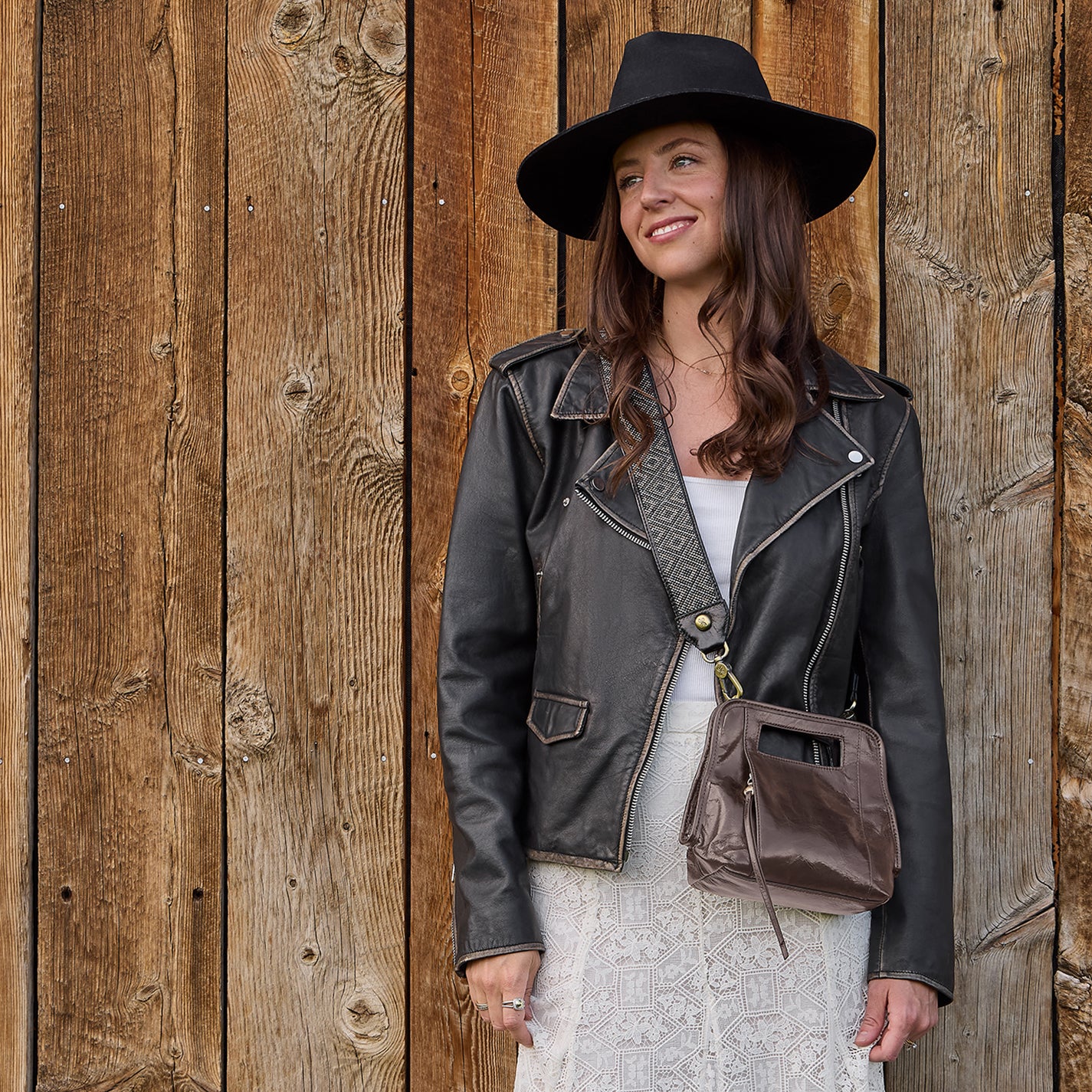 Ace Crossbody in Polished Leather – Hearthstone - HOBO