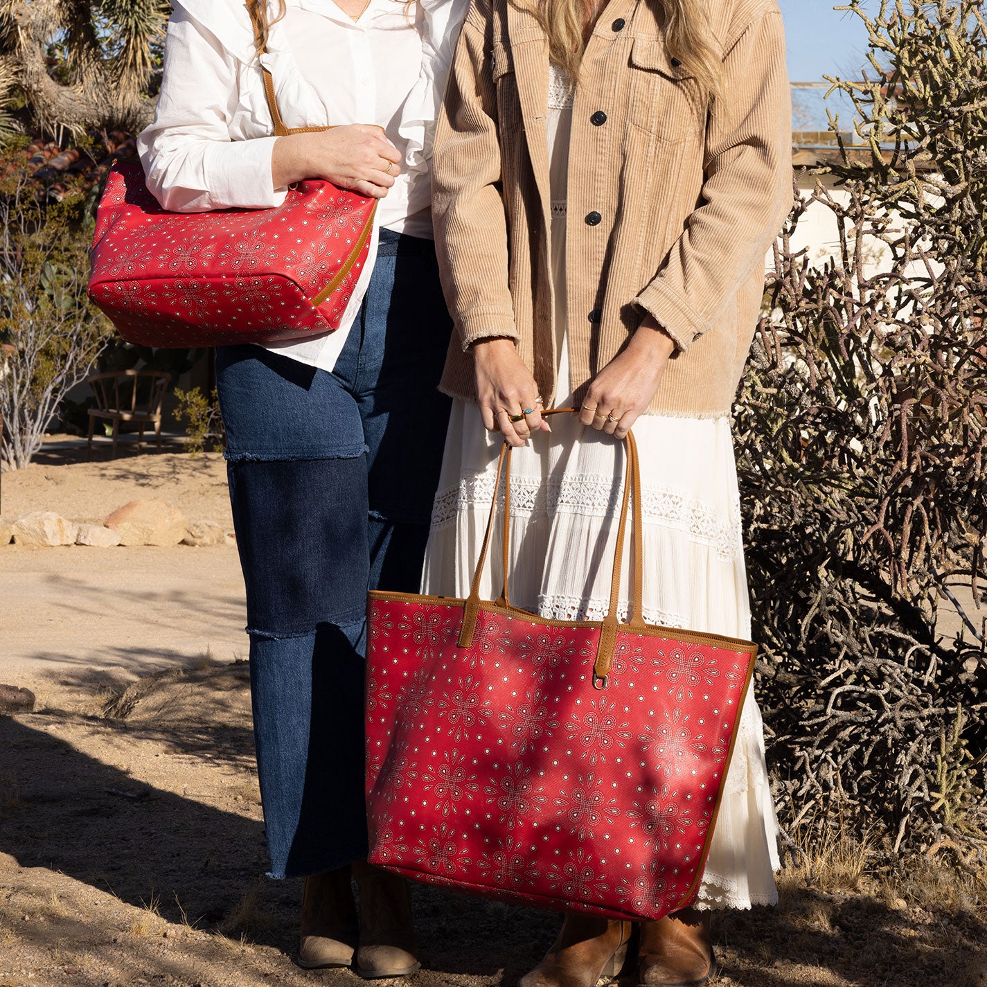 All That Tote Large In Coated Canvas – Red Journey Bandana - HOBO