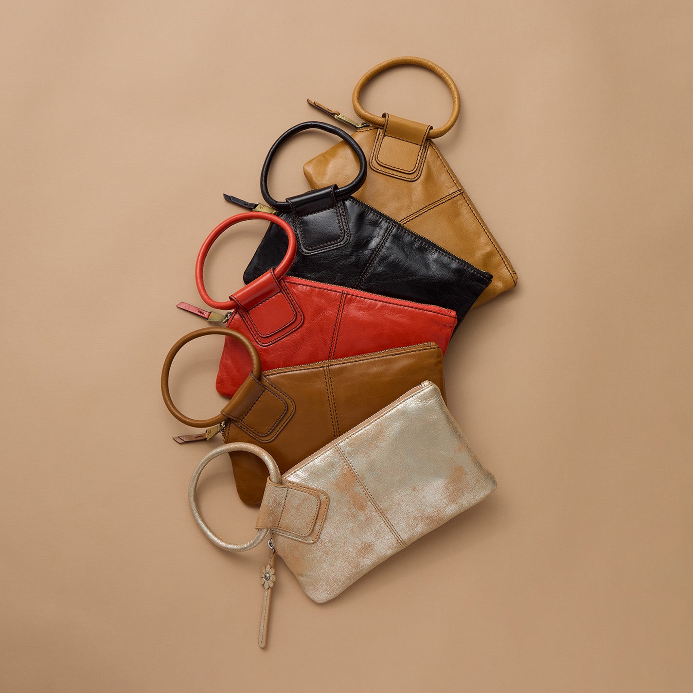 Sable Wristlet In Metallic Leather – Saddle Stardust - HOBO