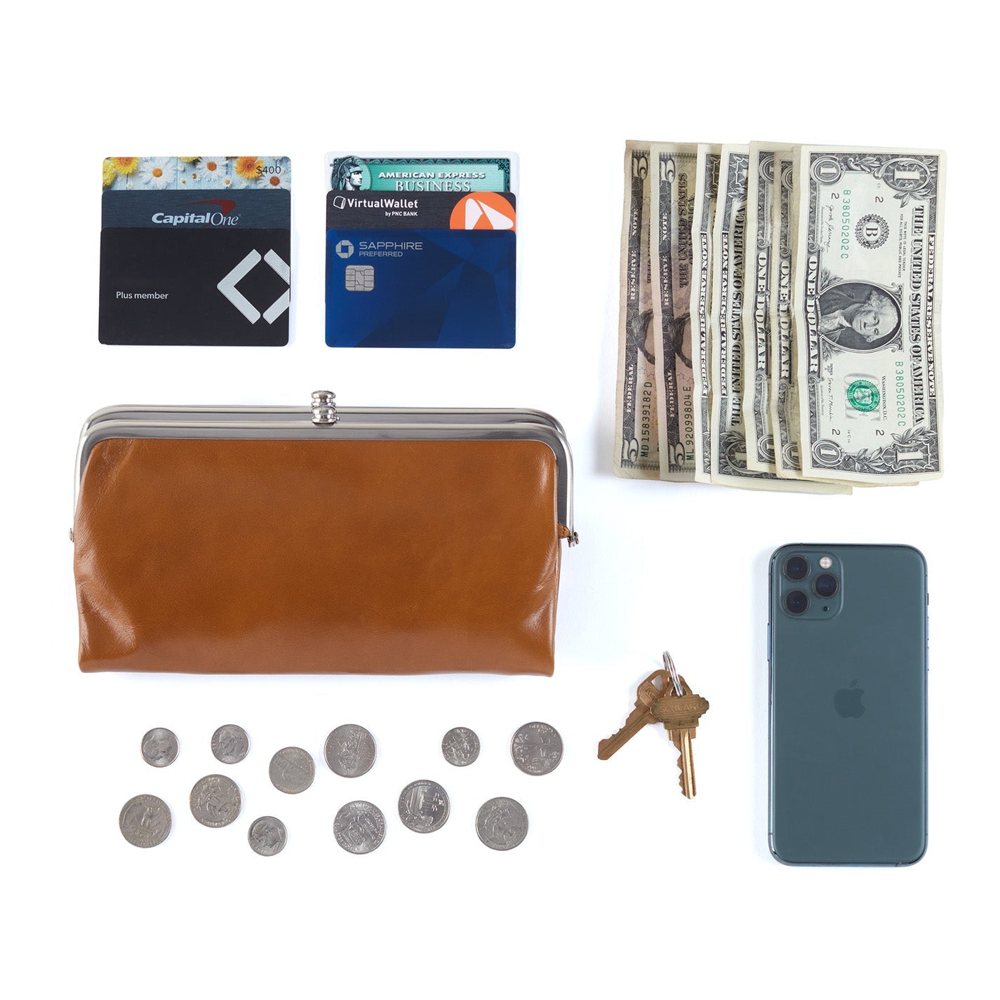 Lauren Clutch-Wallet in Polished Leather – Truffle - HOBO