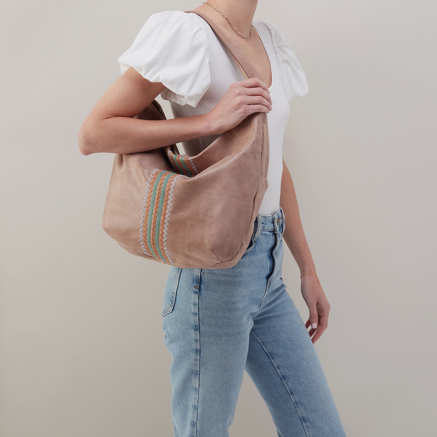 Harley Hobo In Buffed Leather – Hazel - HOBO