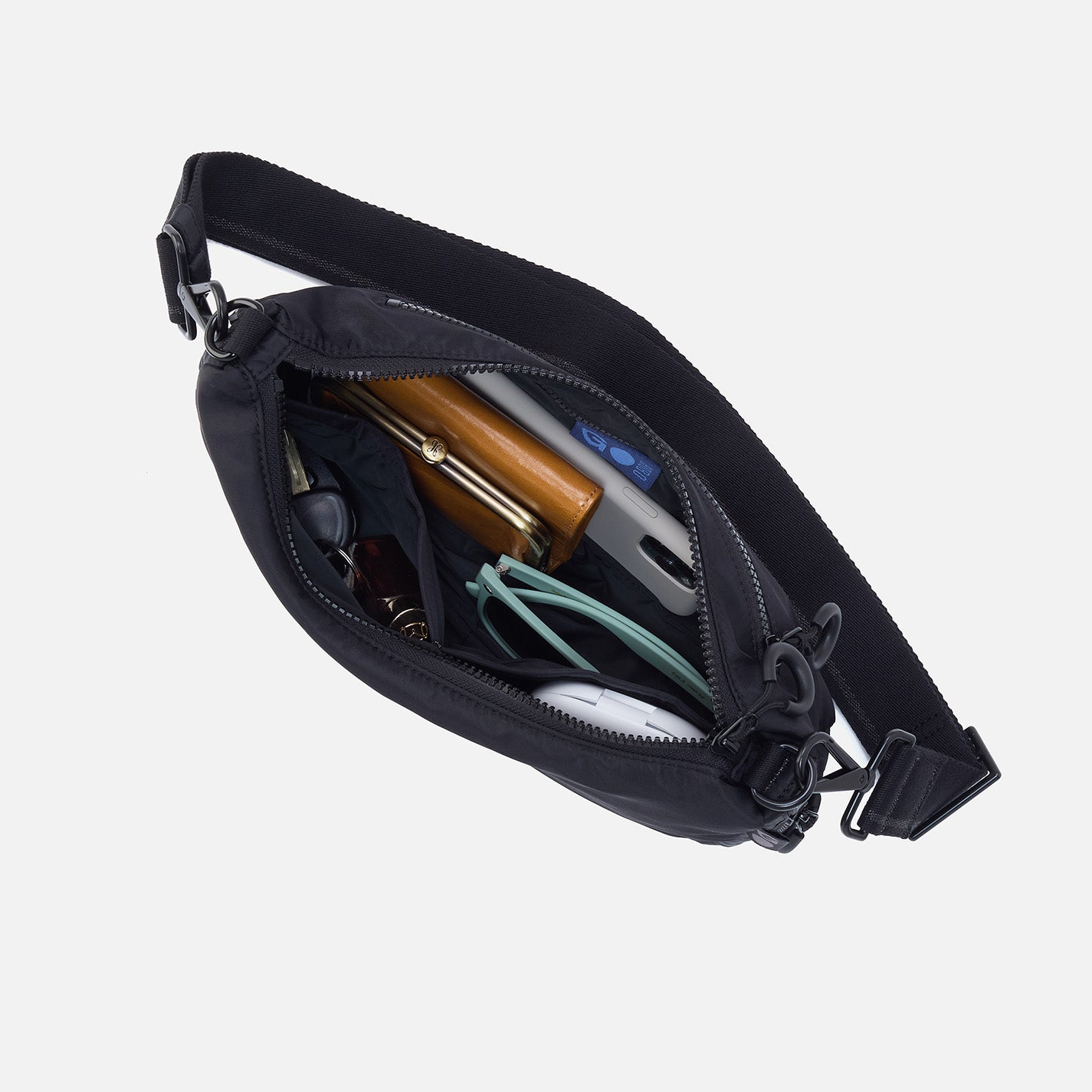 EVERY WEAR Crossbody in CaRefiber recycled nylon – Jet - HOBO