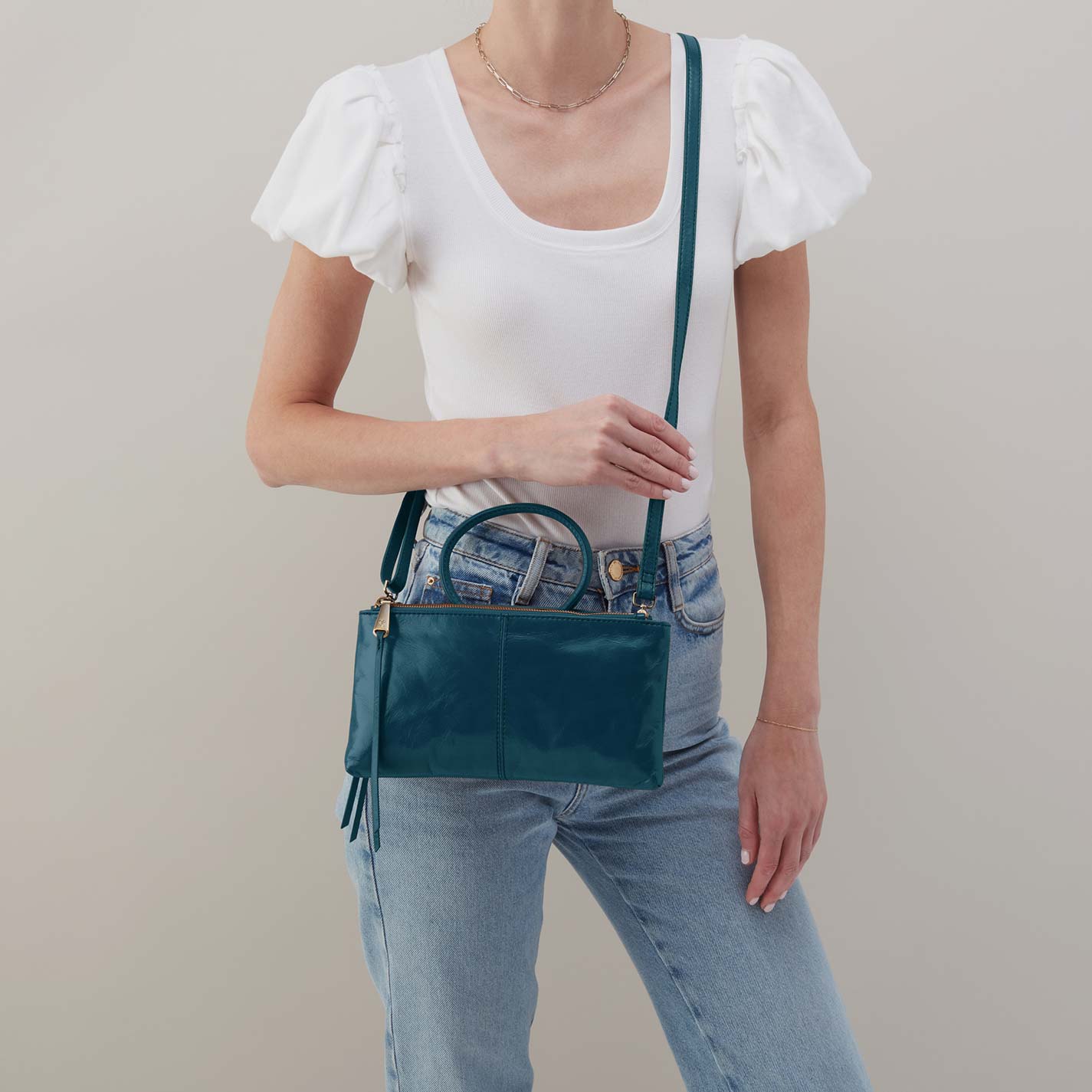 Sable Crossbody in Polished Leather – Wild Bluegrass - HOBO