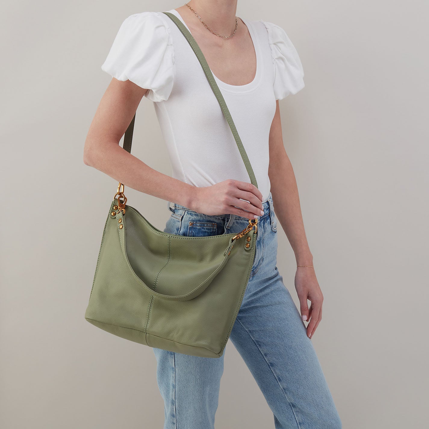 Pier Shoulder Bag In Pebbled Leather – Watercress - HOBO