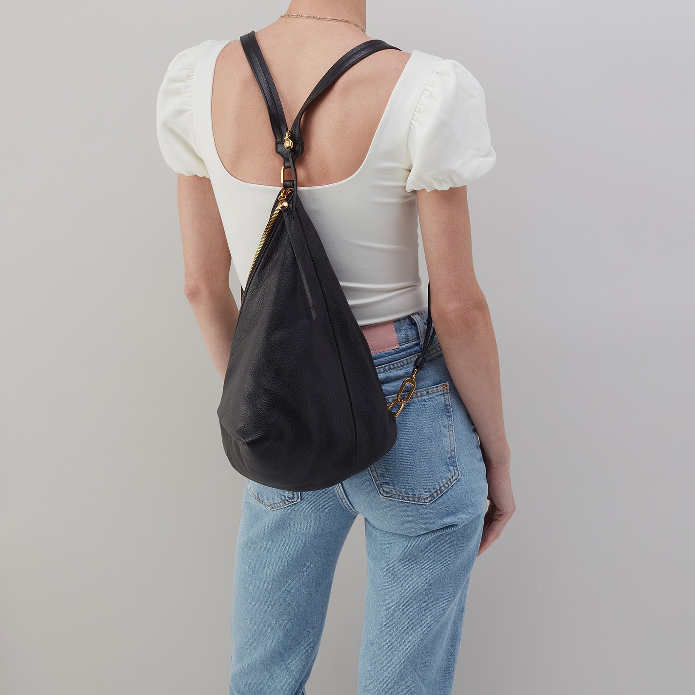 Sway Convertible Sling In Pebbled Leather – Black - HOBO