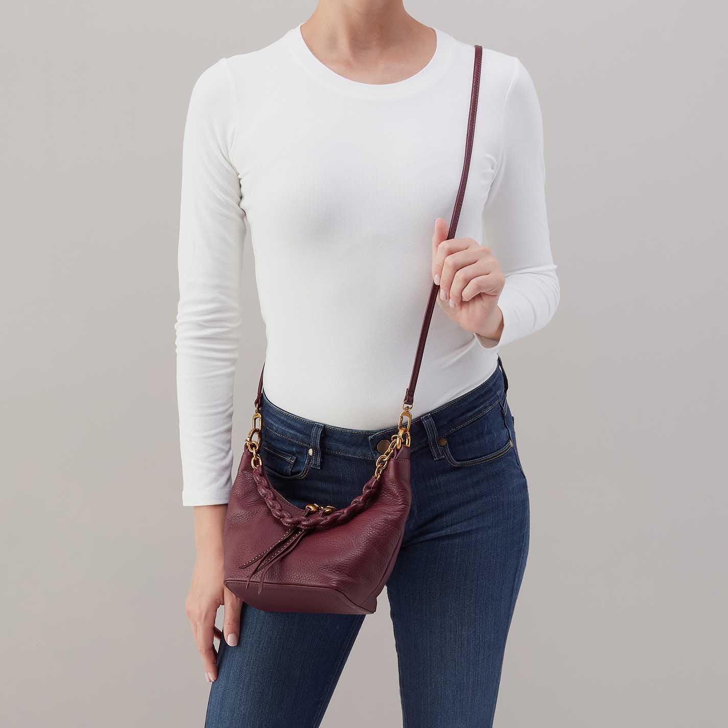 Astrid Small Crossbody in Pebbled Leather – Mulberry Glaze - HOBO