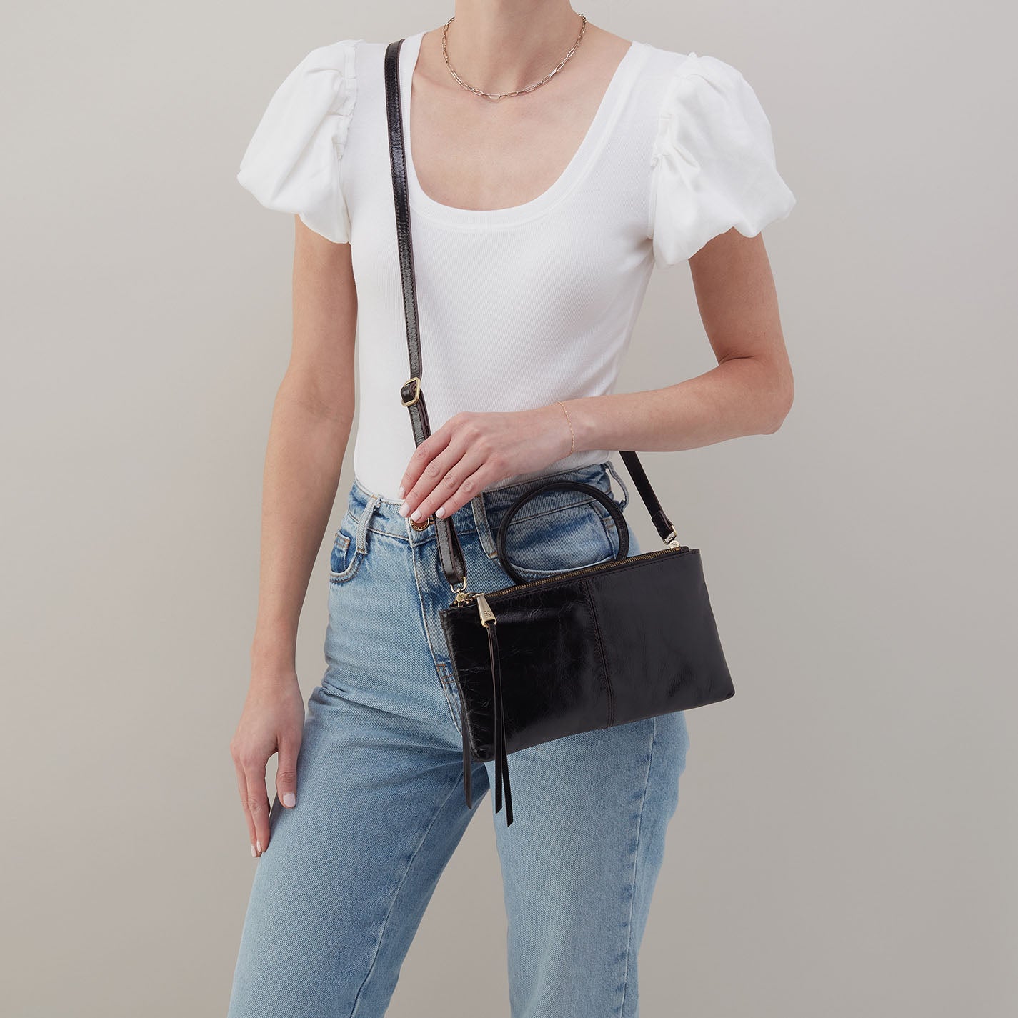 Sable Crossbody in Polished Leather – Black - HOBO