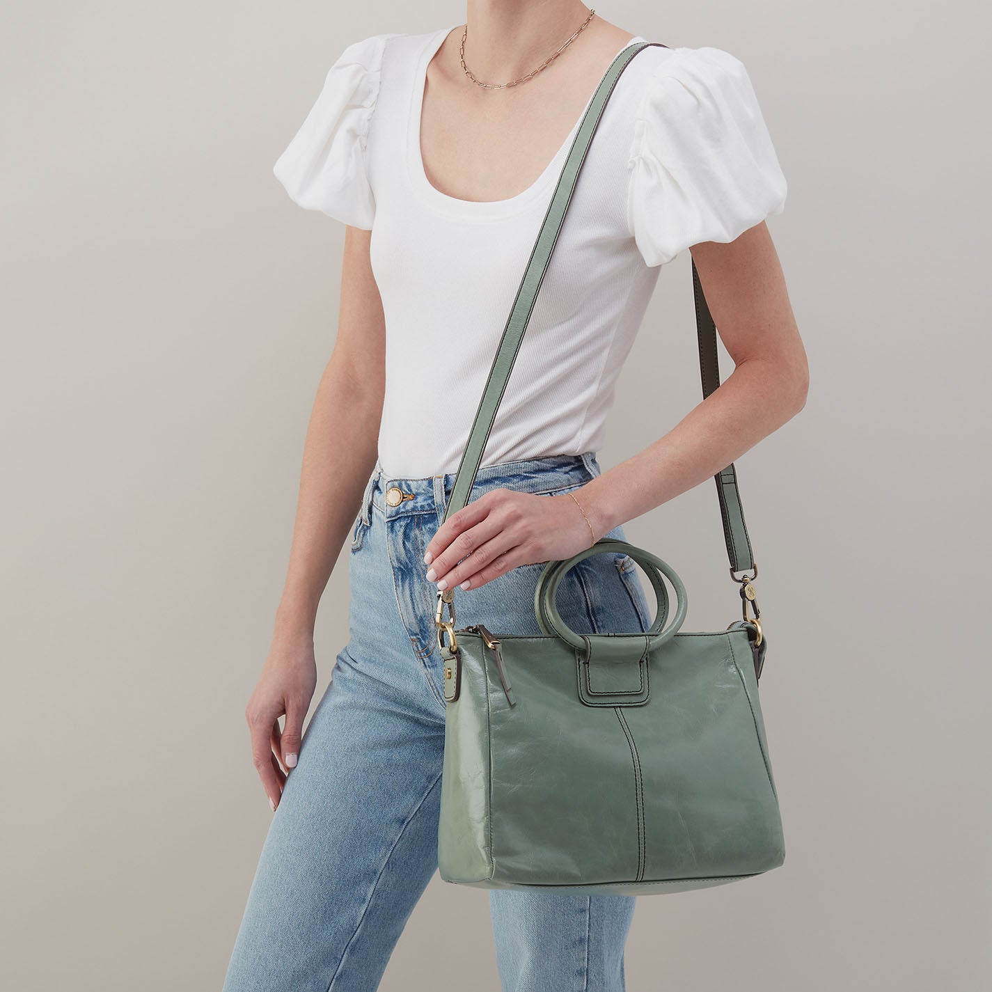 Sheila Medium Satchel In Polished Leather – Jade - HOBO